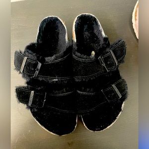Birkenstock Arizona shearling Birkenstocks size 40